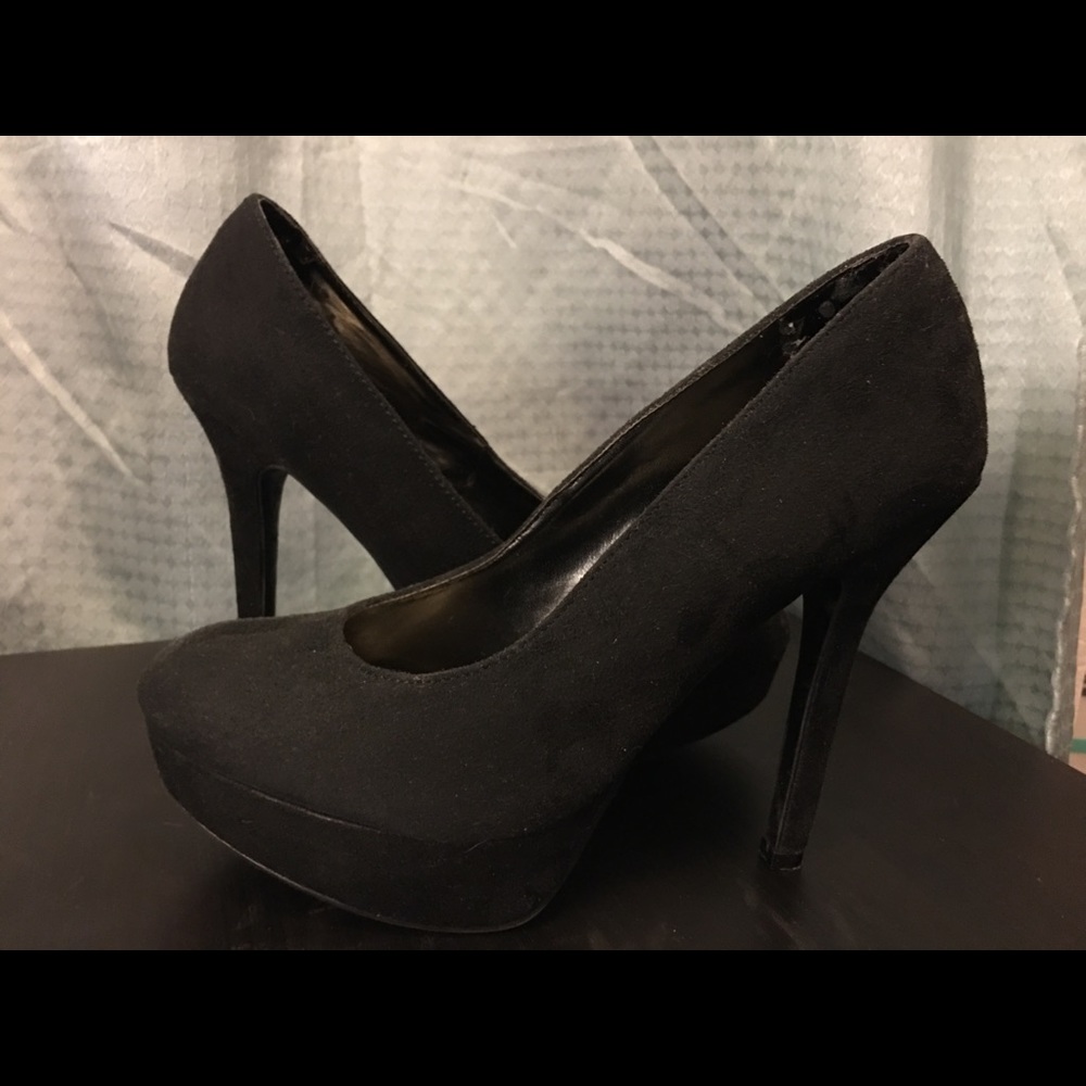 SOLD Black Platform Heels